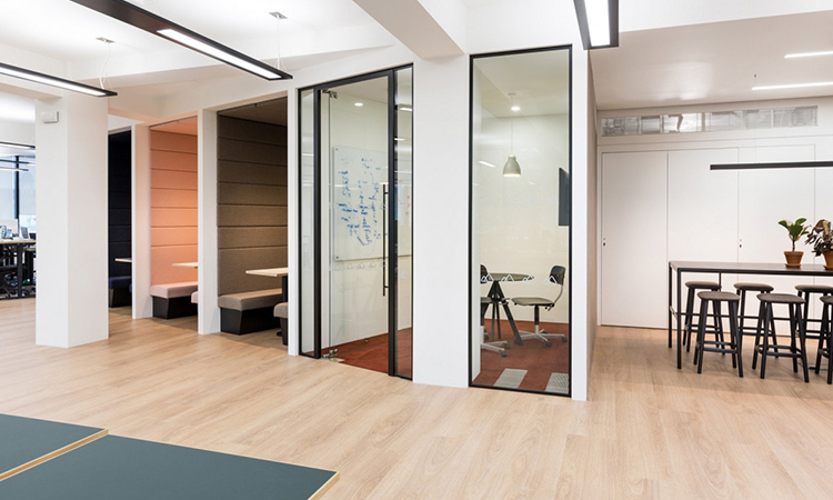 徐匯漕河涇軟件開發(fā)公司會議室裝修效果圖