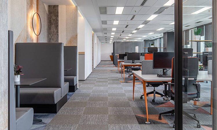 上海辦公室裝修公司VS上海施工隊(duì)！看完兩者區(qū)別再選不后悔