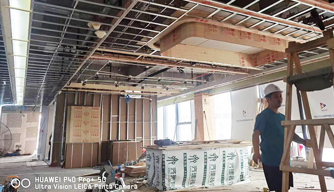 上海徐匯漕河涇錦和中心辦公室裝修現(xiàn)場(chǎng)遠(yuǎn)景拍攝