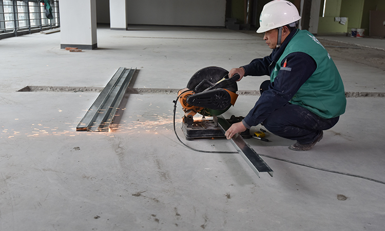 上海辦公室裝修施工是怎樣的？施工環(huán)節(jié)比設計環(huán)節(jié)重要嗎？