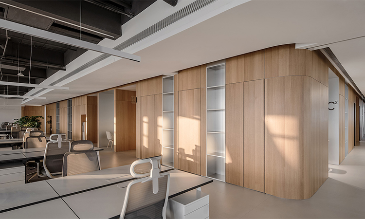 上海辦公室裝修弱電系統(tǒng)如何設(shè)計？需要考慮哪些要點？