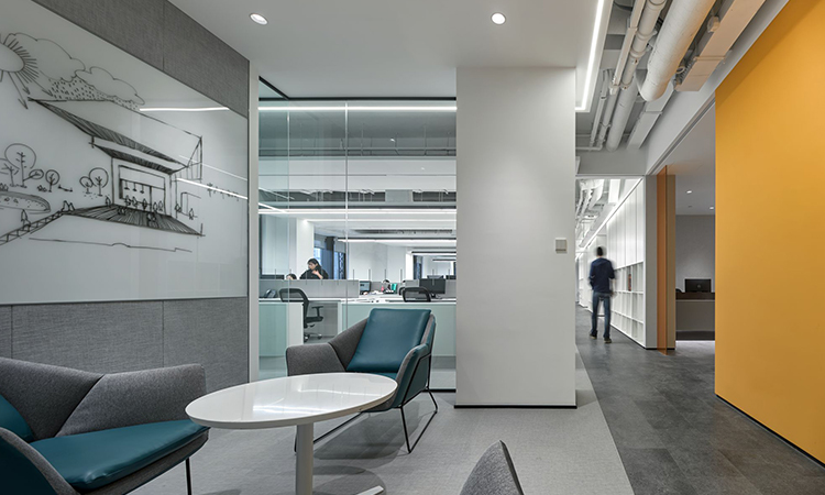 上海辦公室裝修施工現(xiàn)場怎么監(jiān)督？