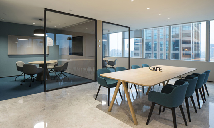 寫字樓黑框玻璃隔斷辦公會(huì)議室 寫字樓黑框玻璃隔斷辦公會(huì)議室